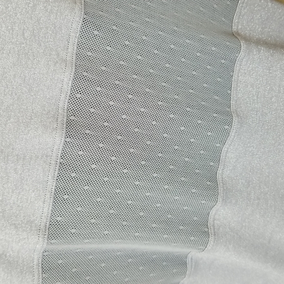 New Lole Gray Long Sleeve Hi Low Hem Lace Top - Picture 6 of 10